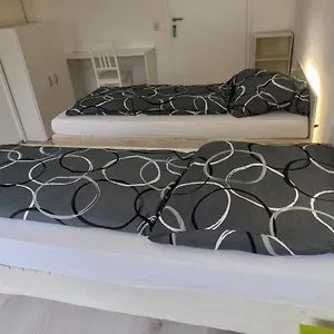  Apartment Hoteliving Duesseldorf Airport
